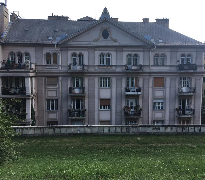 Castel View Apartment Budapest Exterior foto
